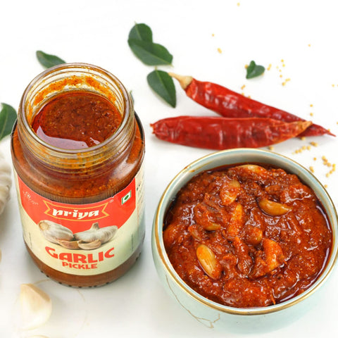 Priya Garlic Pickle-Shredded Garlic